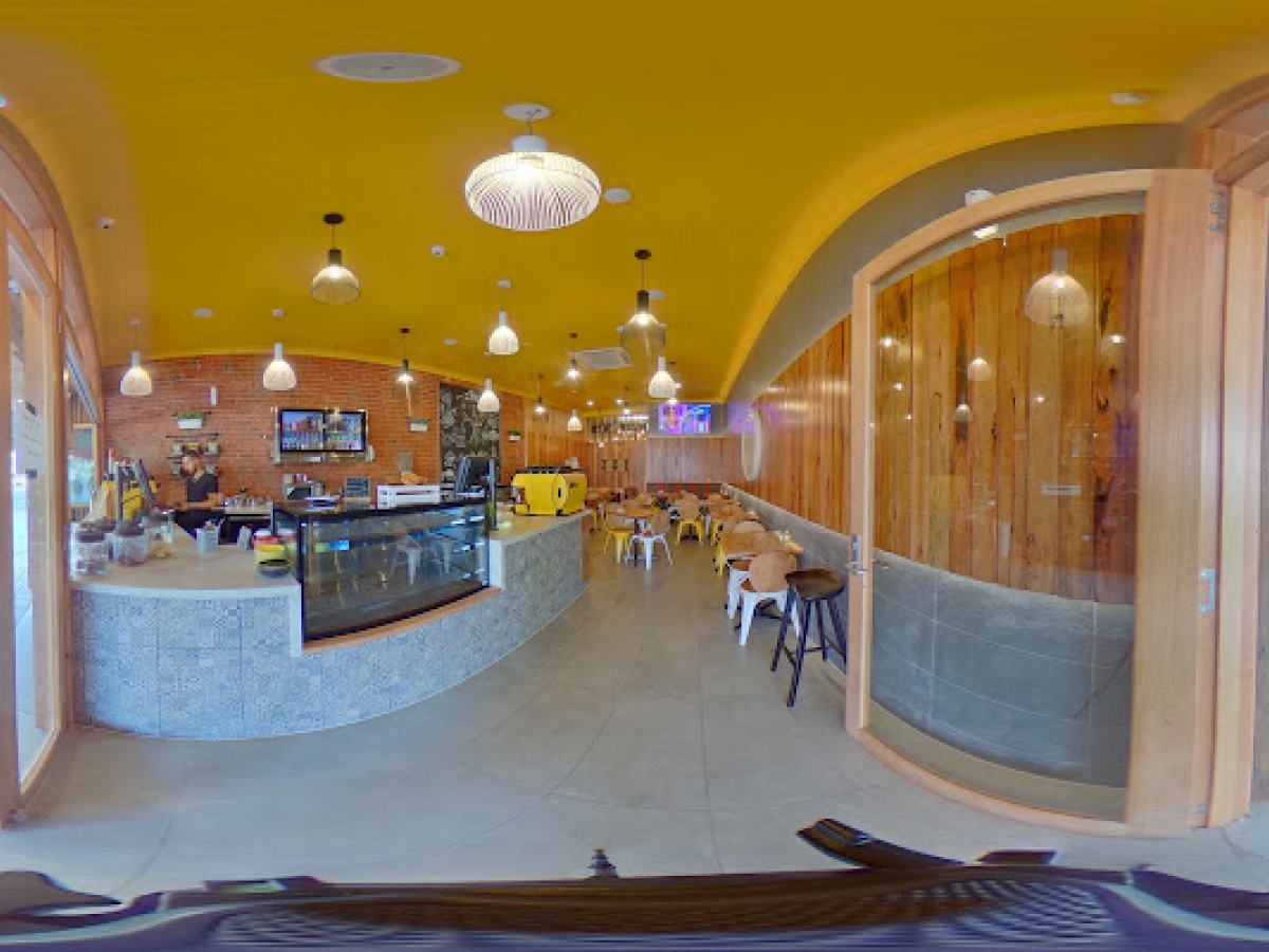 Le Roi Cafe