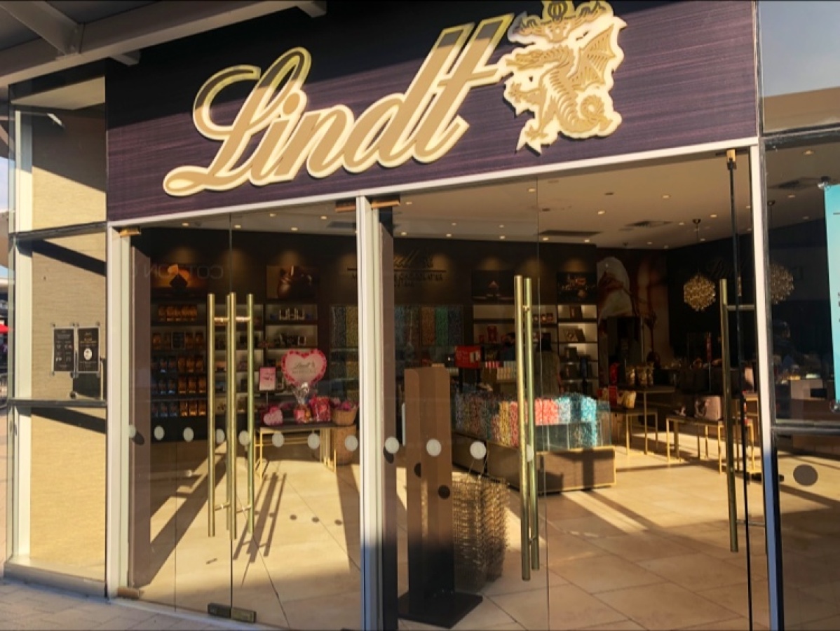 Lindt Chocolate Shop, Watertown