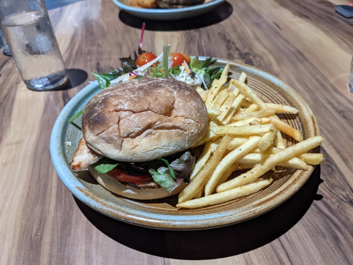 H Cafe & Bar – Portside
