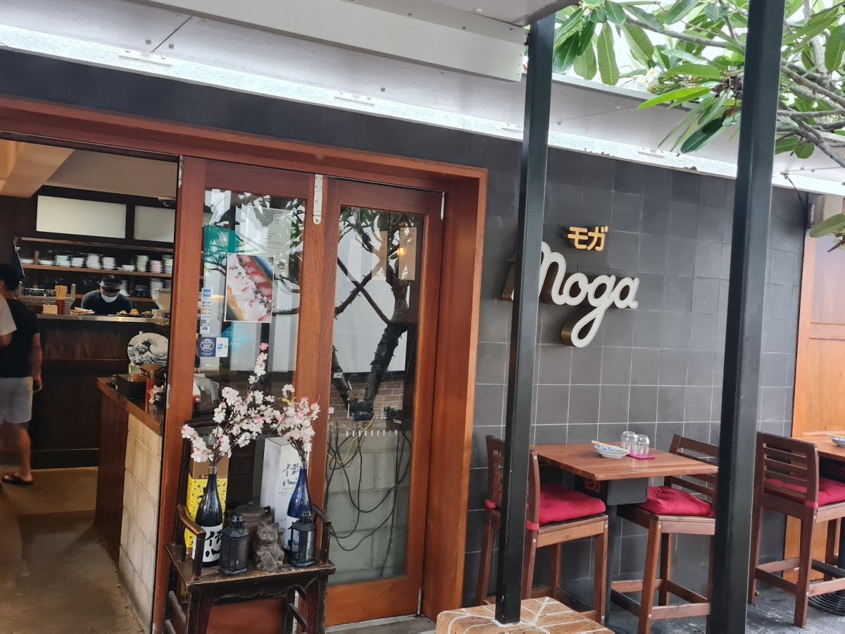 Moga Izakaya & Sushi