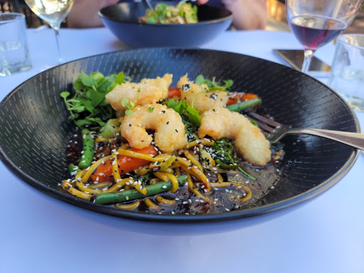 Main Wave Restaurant