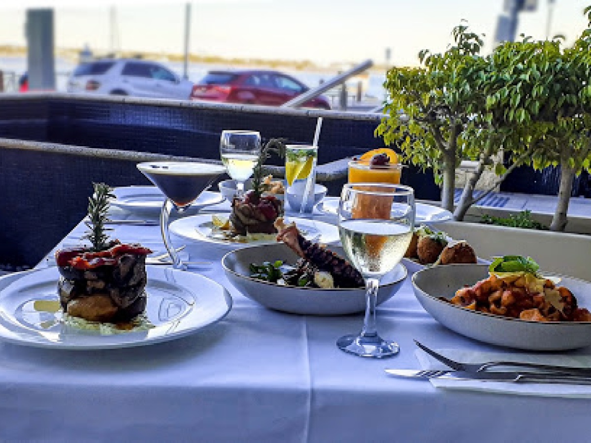 Sea and shore restaurant