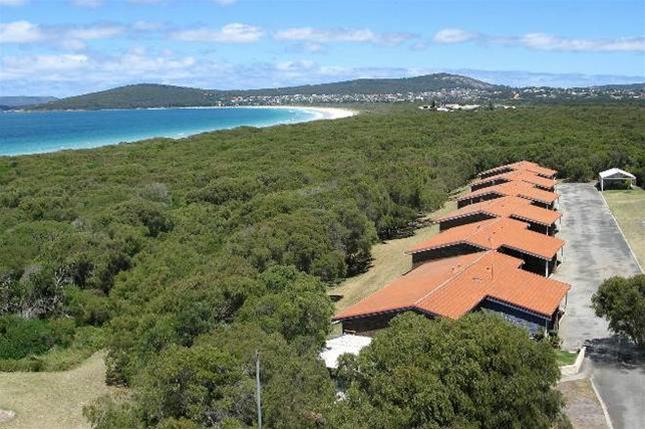 Emu Beach Holiday Park