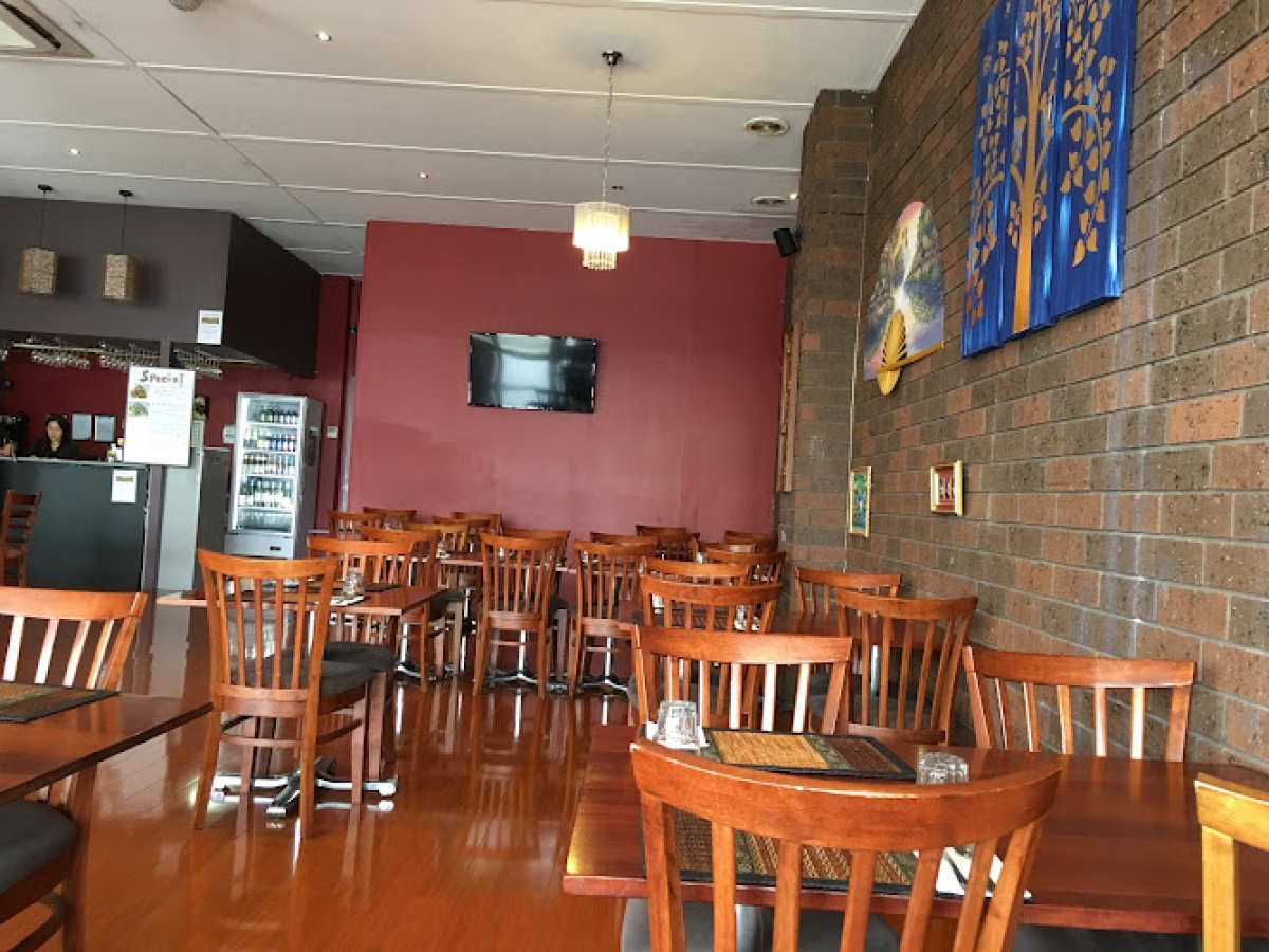 Lemongrass Thai Colac