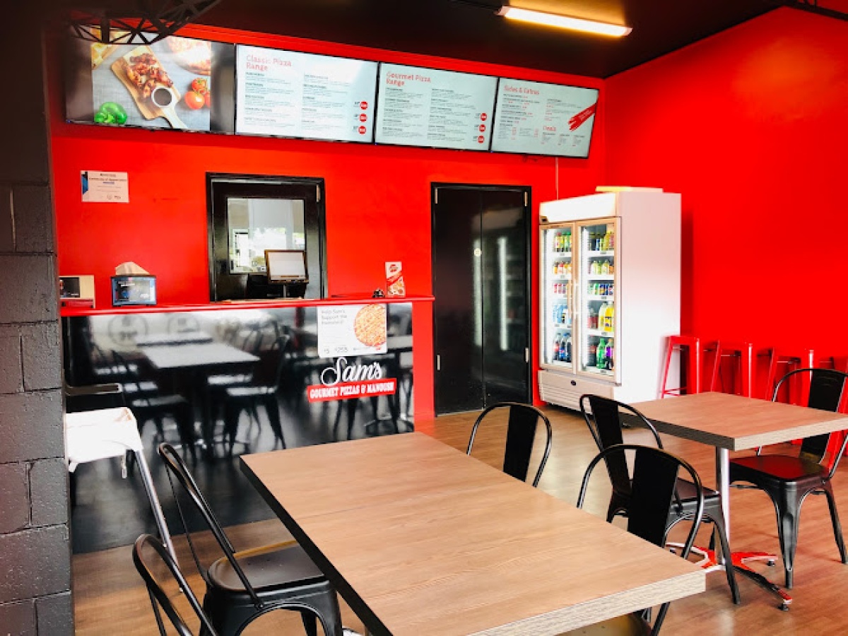 Sam’s Gourmet Pizzas & Manoush Mansfield
