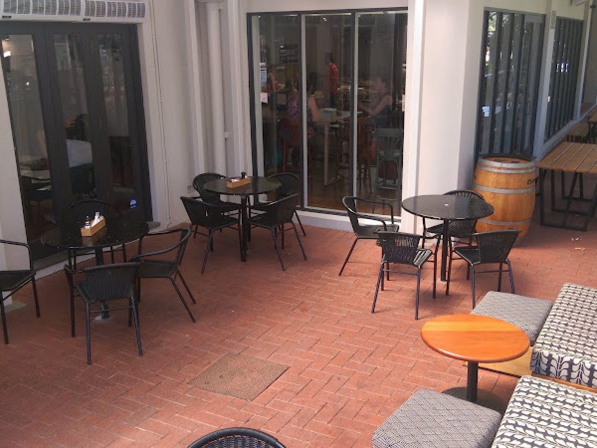 McLaren Vale Hotel