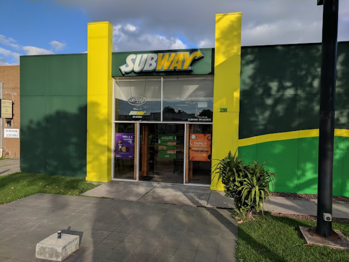 Subway (Braeside)