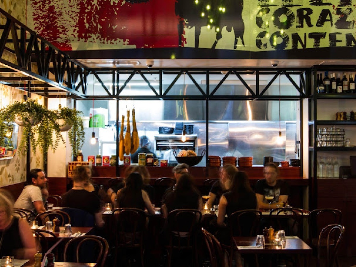 Simply Spanish, Melbourne