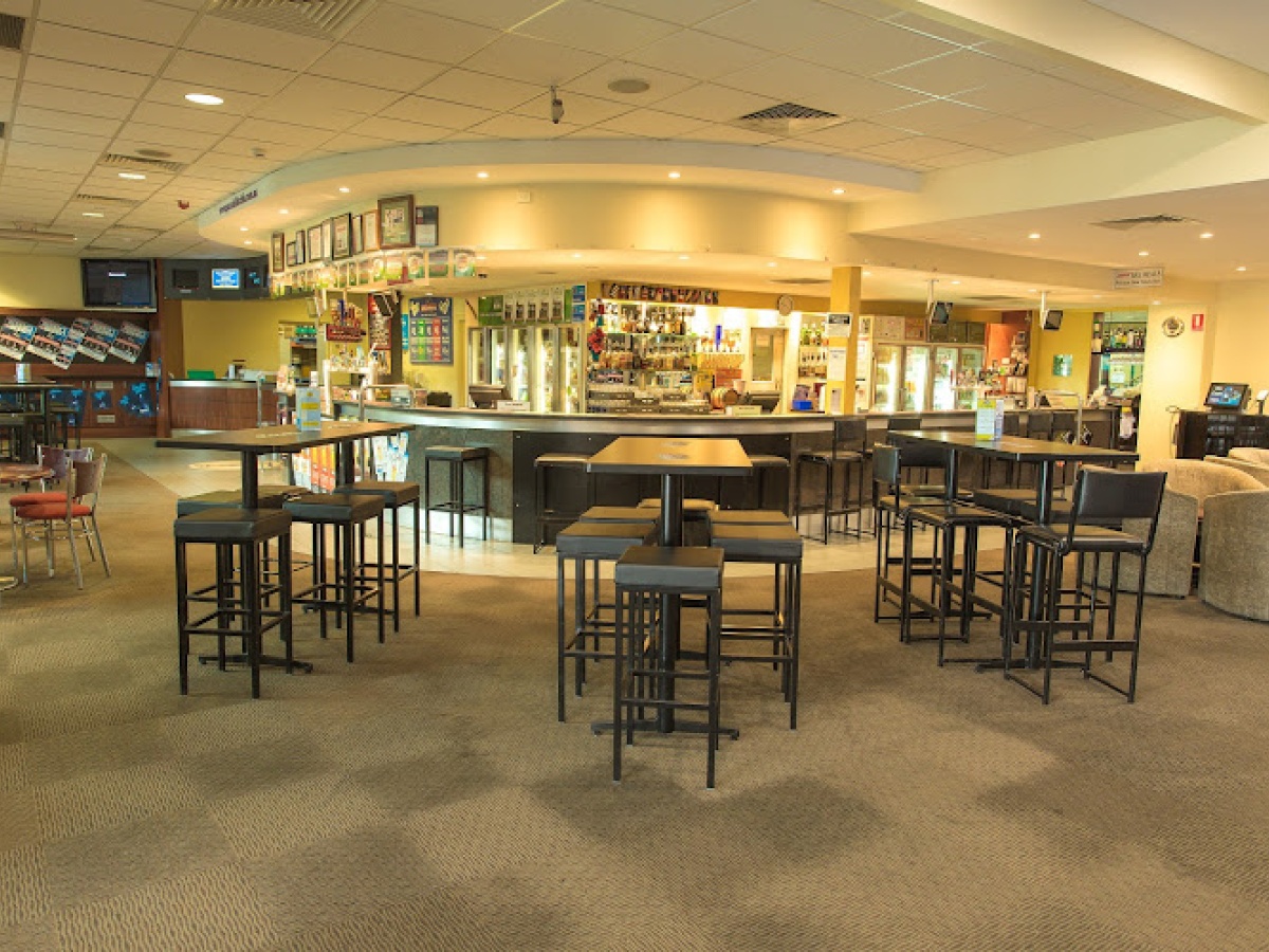 Para Hills Community Club