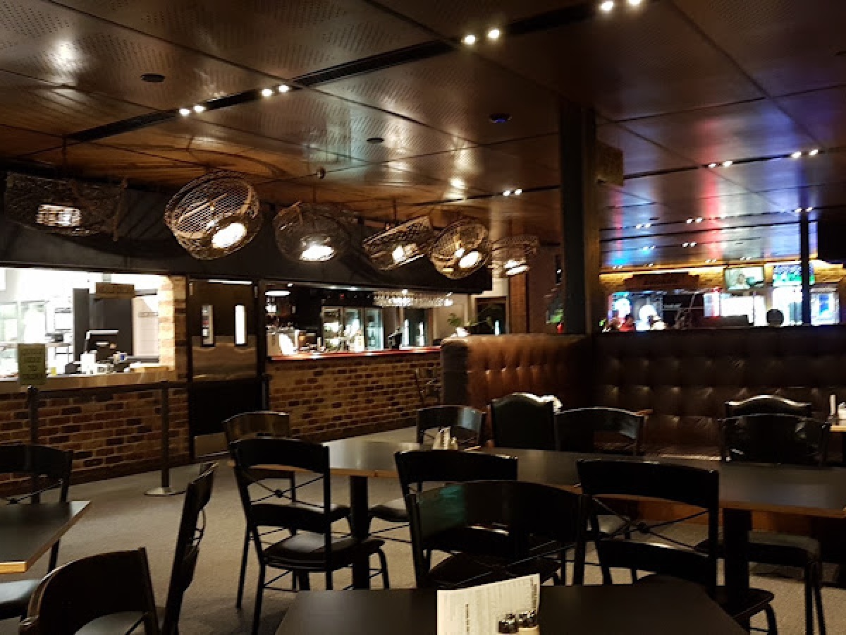 Kings Creek Hotel