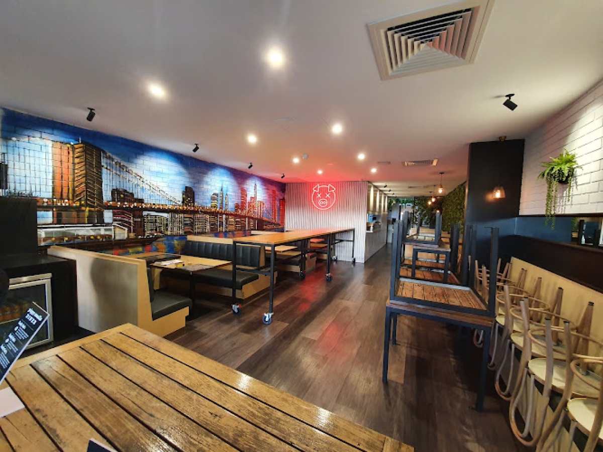 Piggy Smalls – Burgers & Hot Dogs (Keilor East)