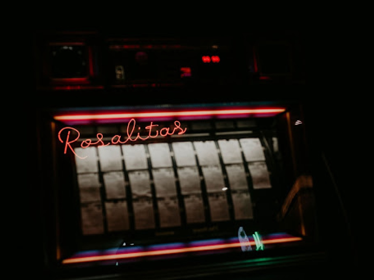 Rosalita’s Bar & Liquor Store