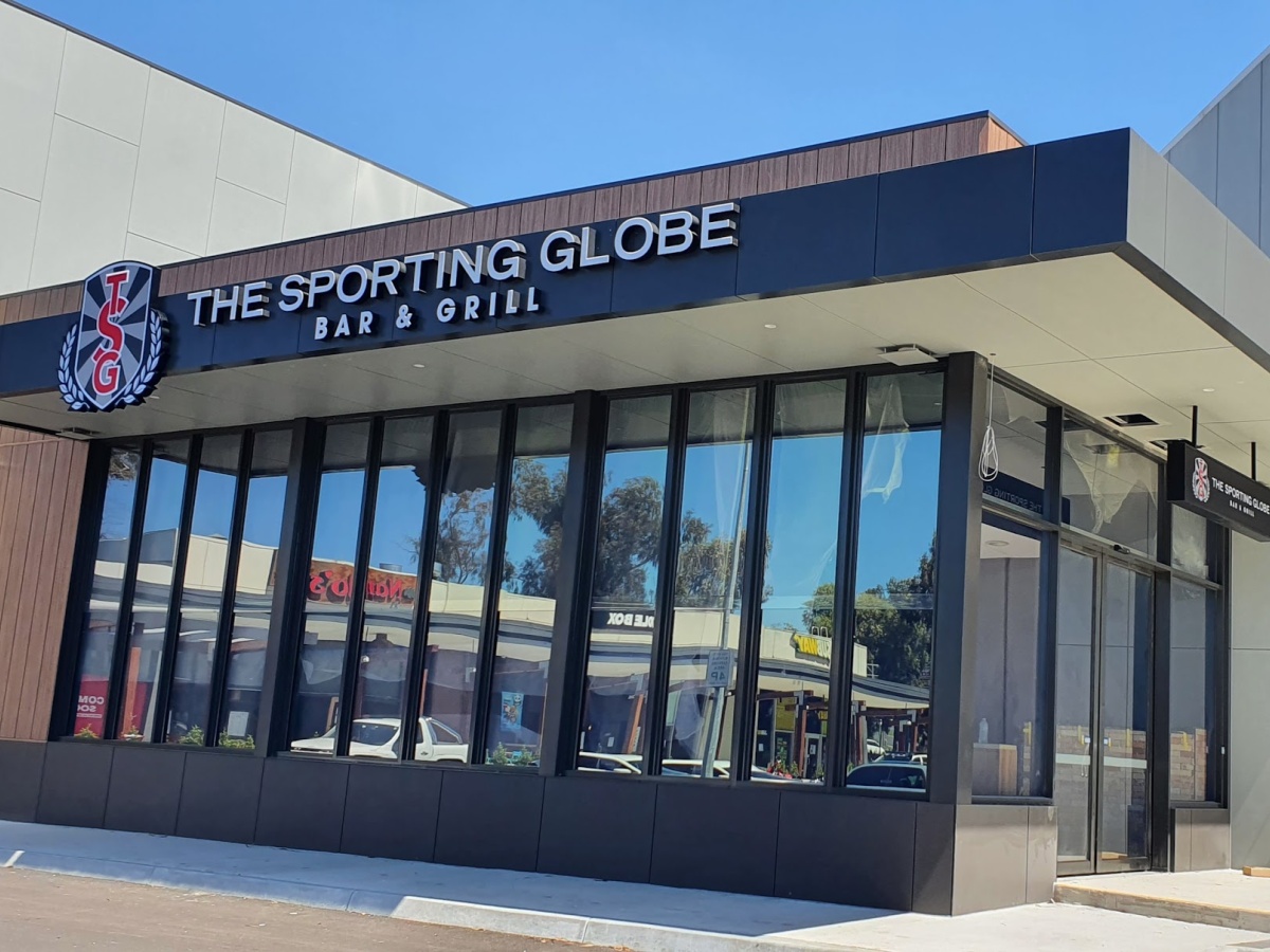 The Sporting Globe Bar & Grill