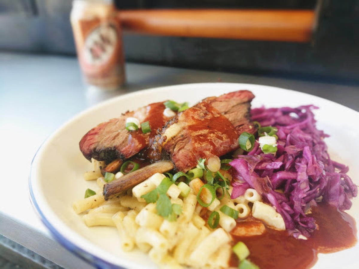 The Stockpot Kitchen – Smokehouse BBQ and Fried Chicken