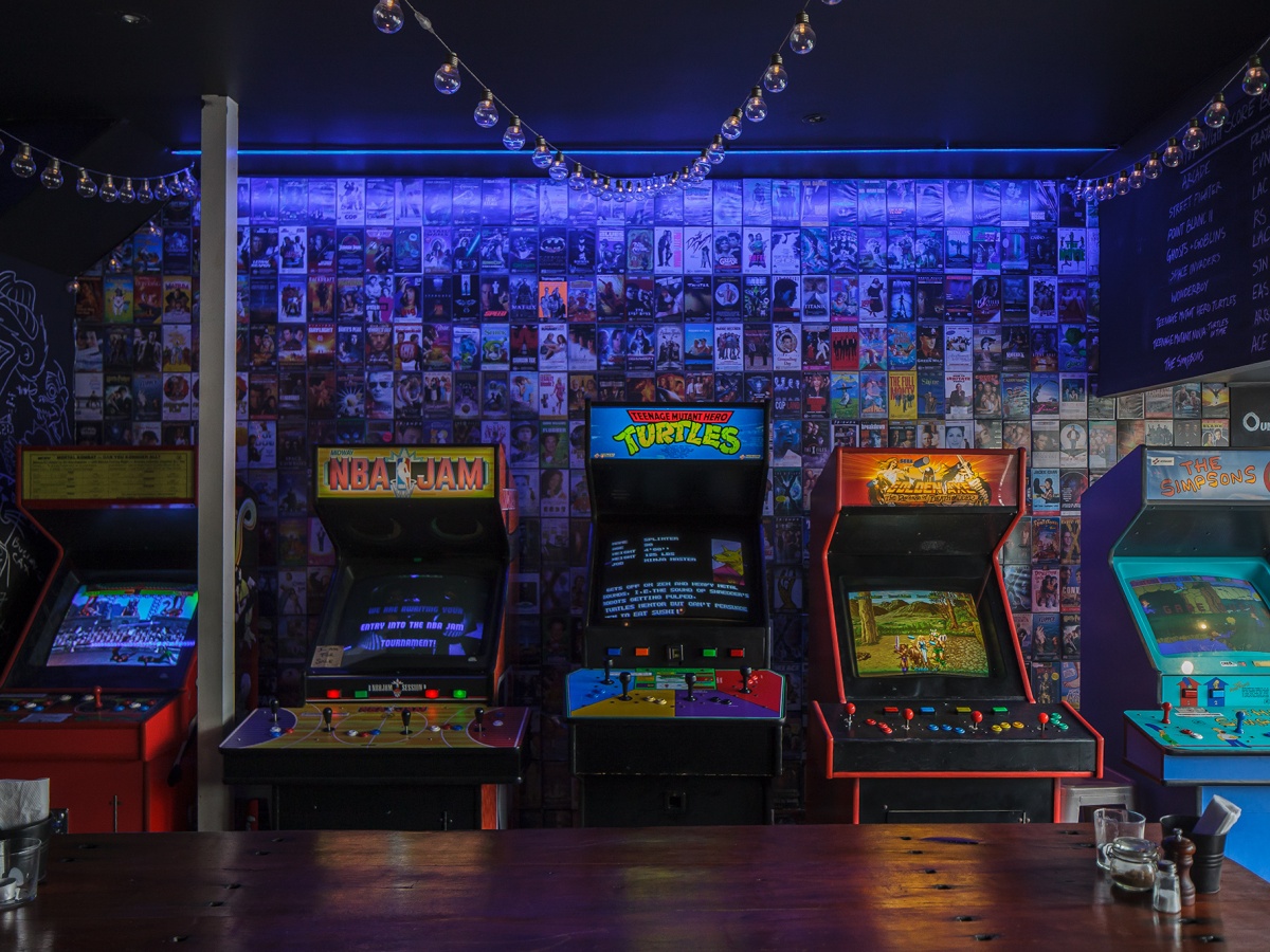 1989 Arcade Bar