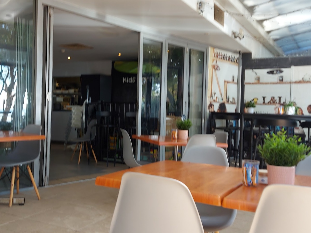 Bliss Cafe