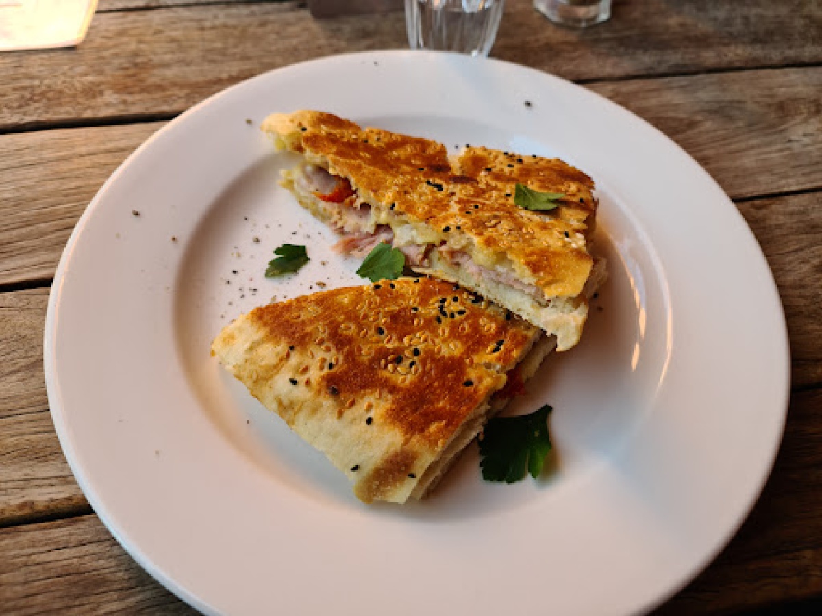 Cactus Cafe & Gallery