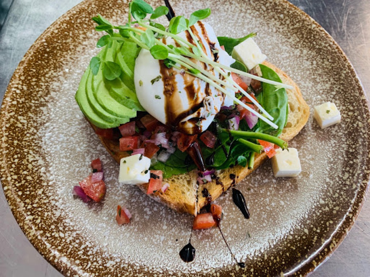 Cafe Newtown, Newtown
