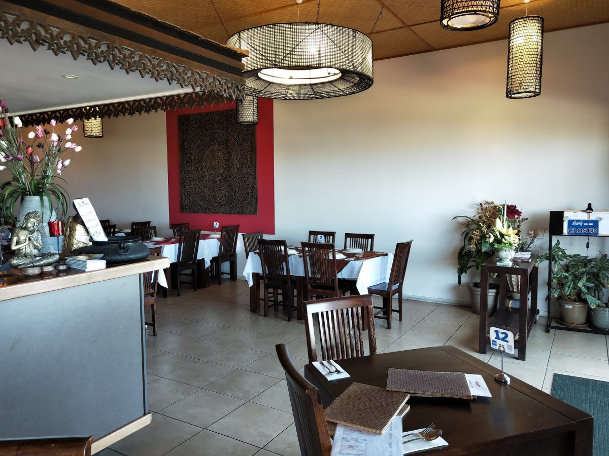 George’s Thai Marina
