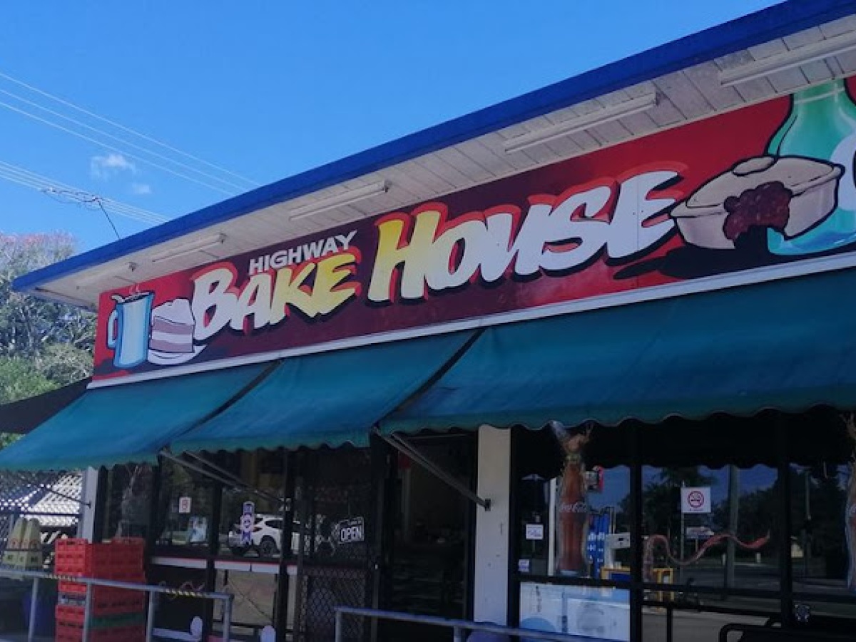 Highway Bake House, Macksville