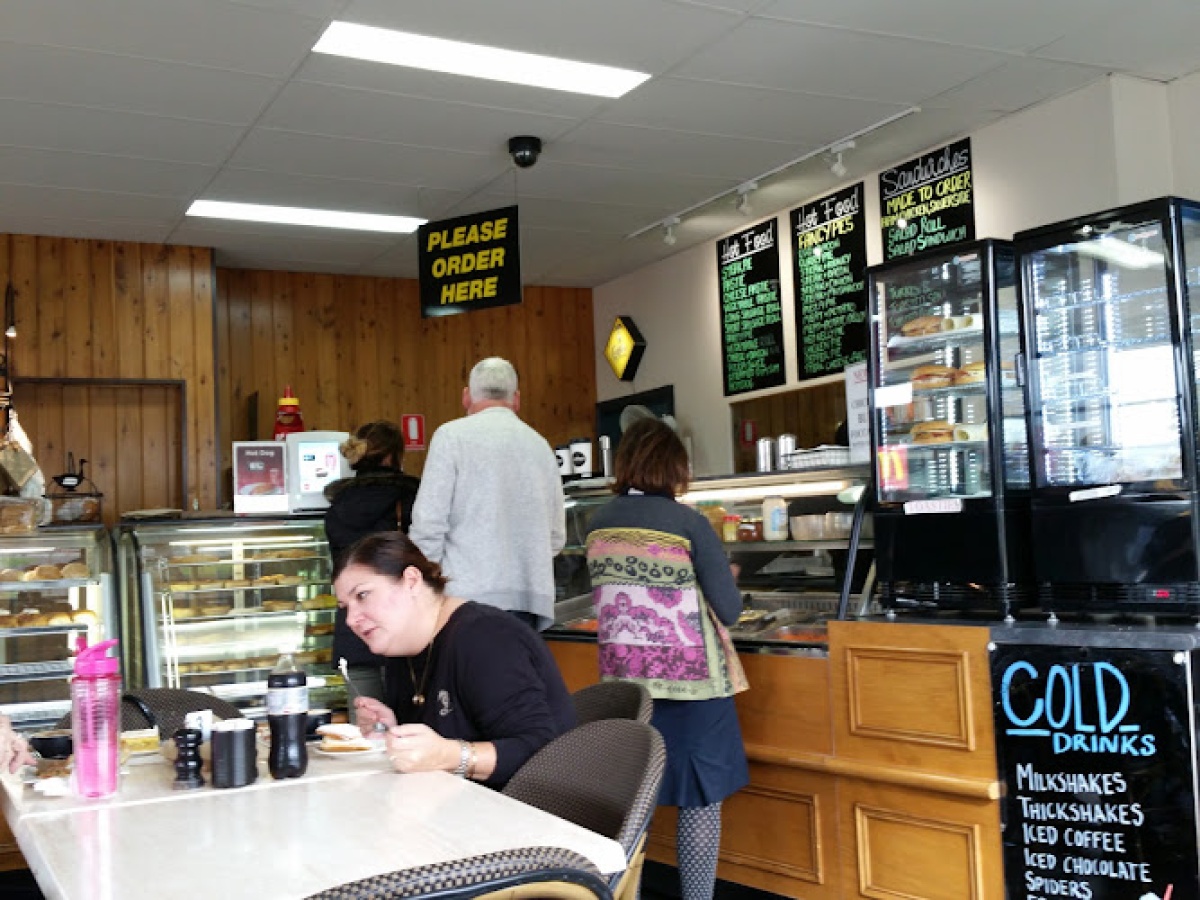 Kings Bakery & Cafe