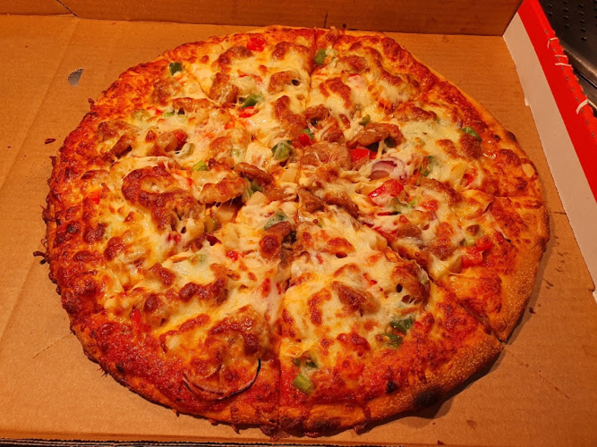 Lyneham Pizza Bar and Burger