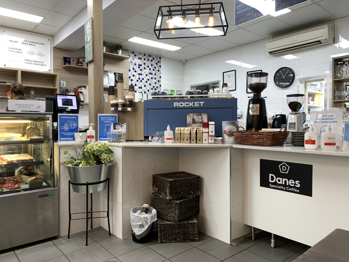 Mia’s Deli Cafe
