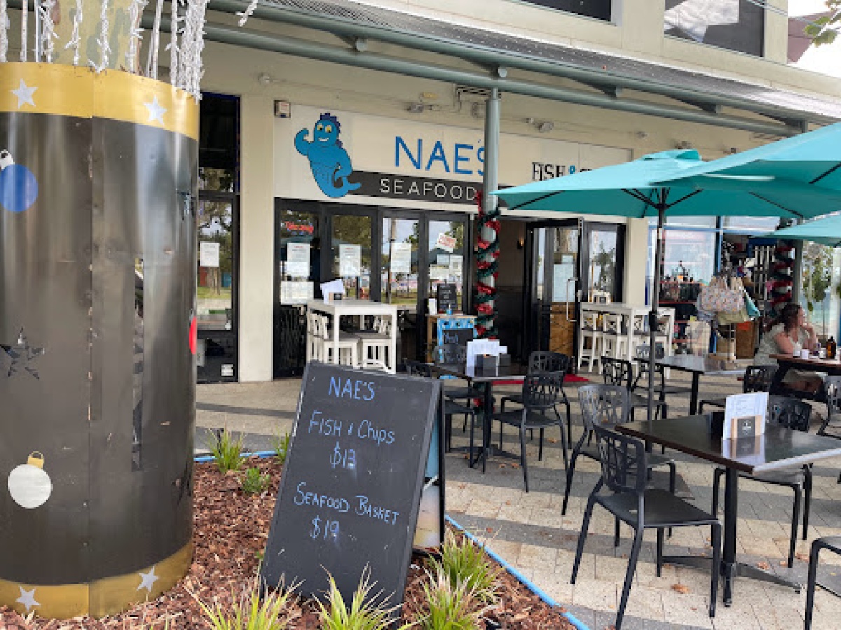 Nae’s Seafood & Grill
