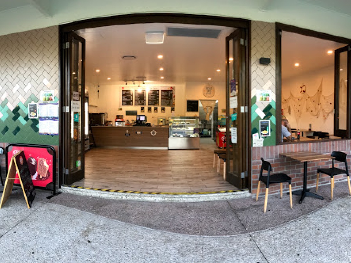 New Farm Fish Café