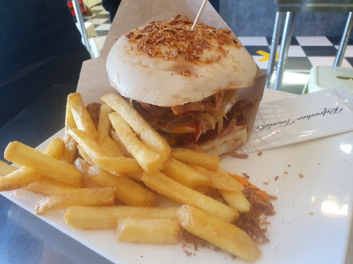 Paget’s Good Day Cafe & Catering, Paget