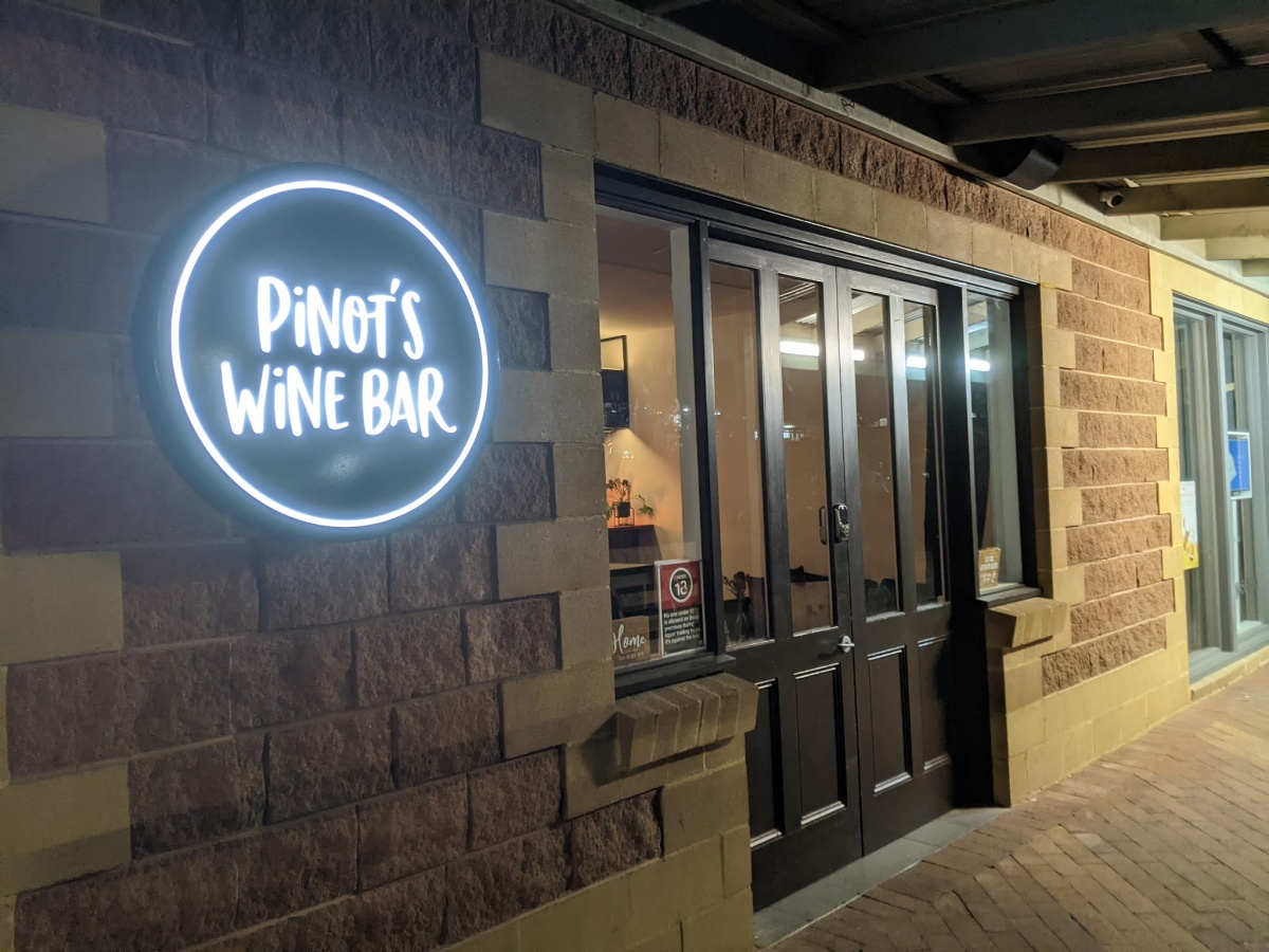 Pinot’s Wine Bar