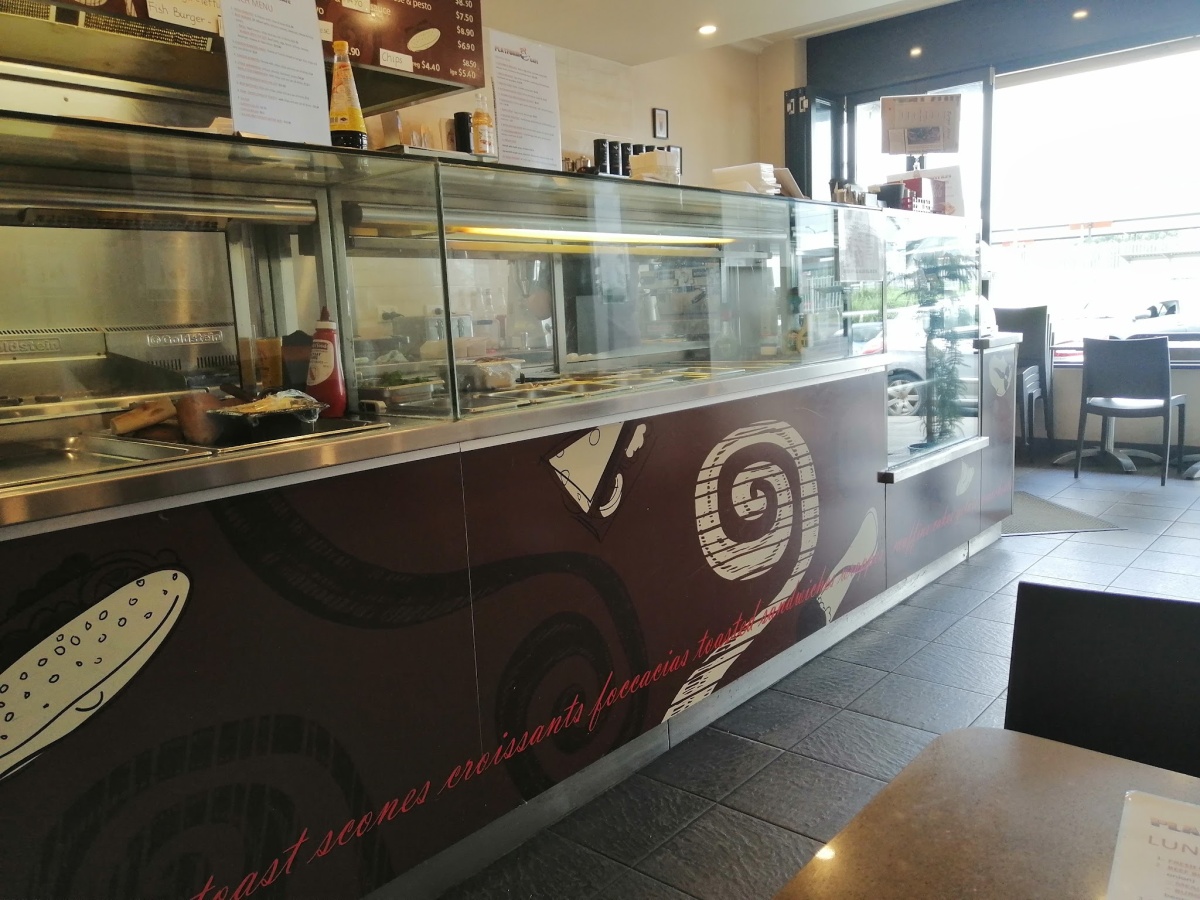 Platform 21 Café