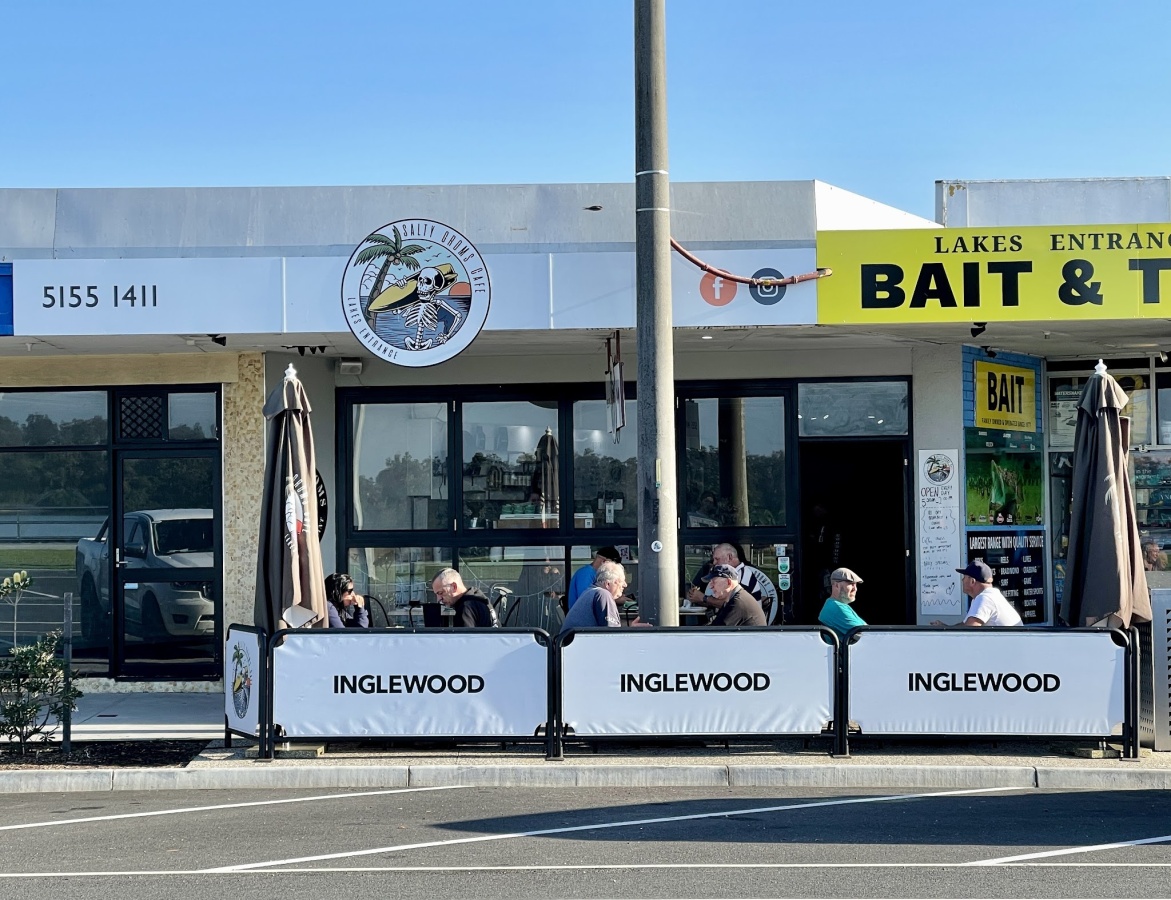 Salty Groms Cafe