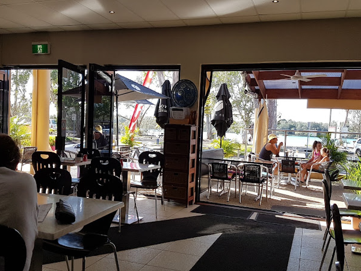 Sandbar Cafe Restaurant