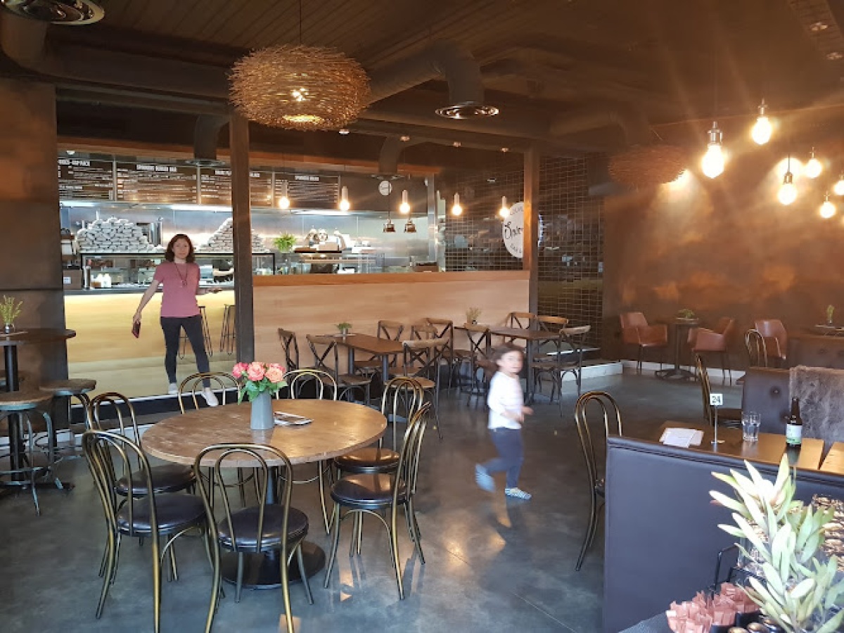 Spinner’s Souvlaki Bar And Grill