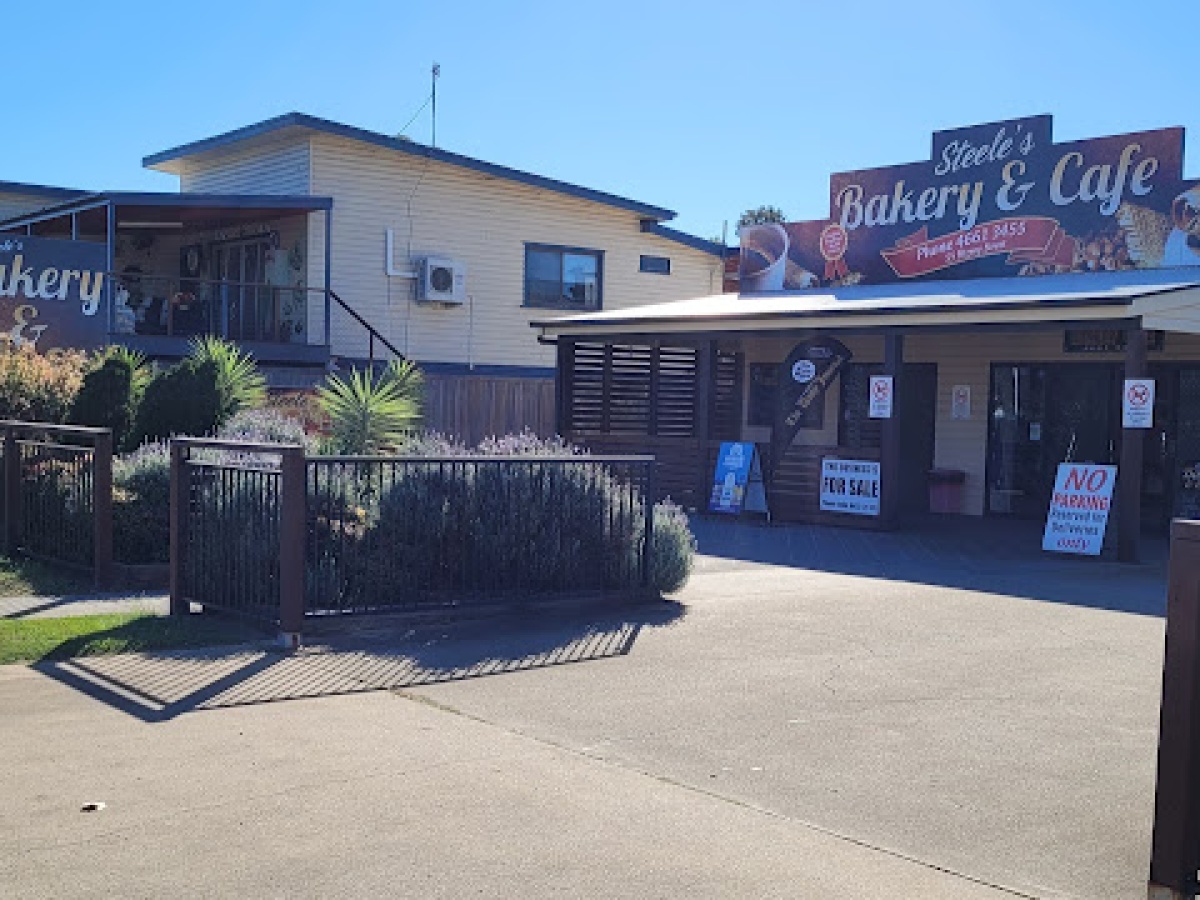 Steele’s Bakery Cafe