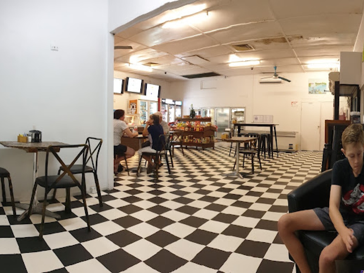 Tarampa General Store & Cafe