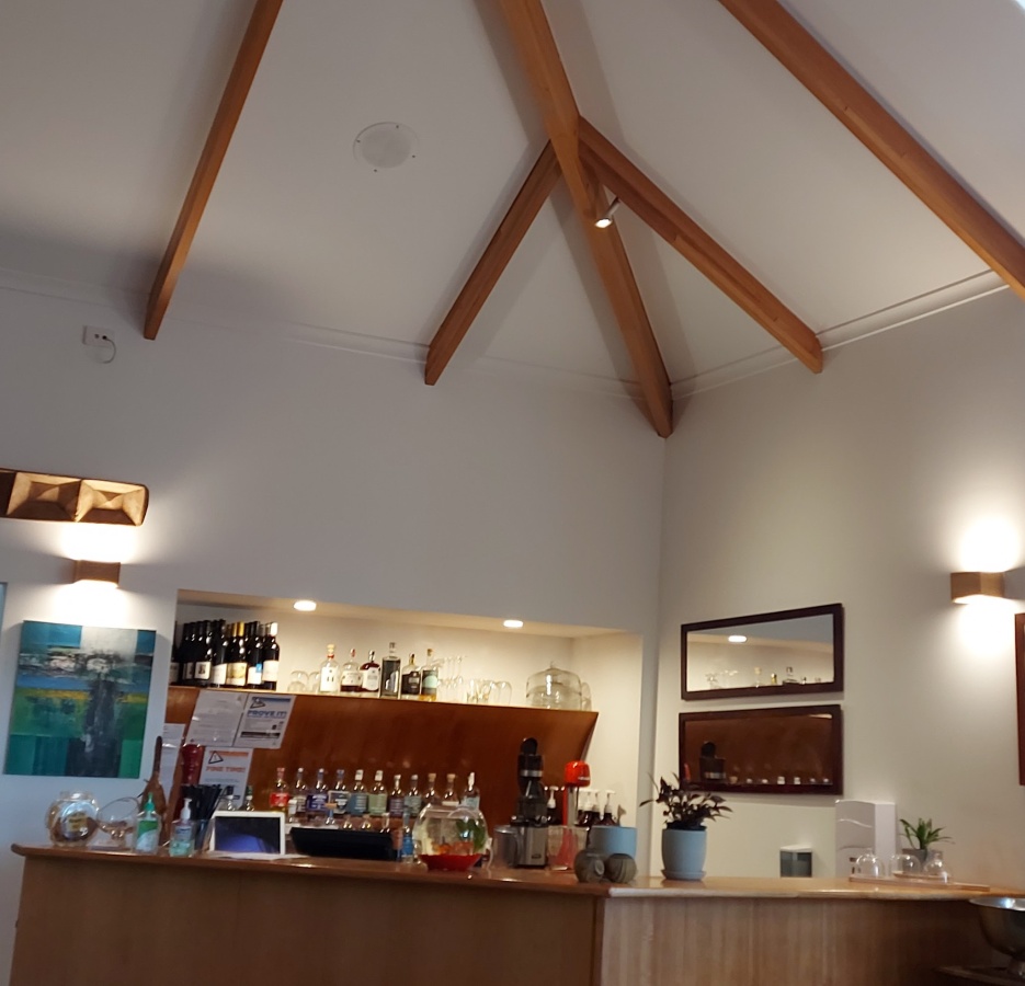 The Ducks Bar and Restaurant
