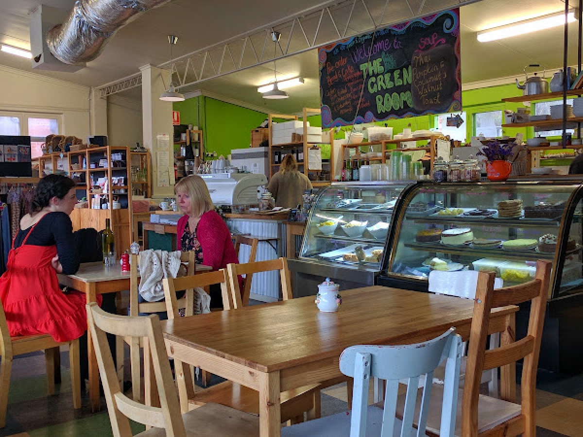 THE GREEN ROOM on high street, Willunga