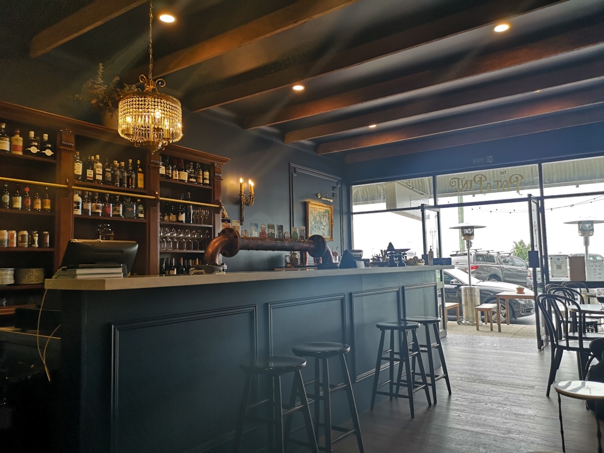 The Pot and Pint