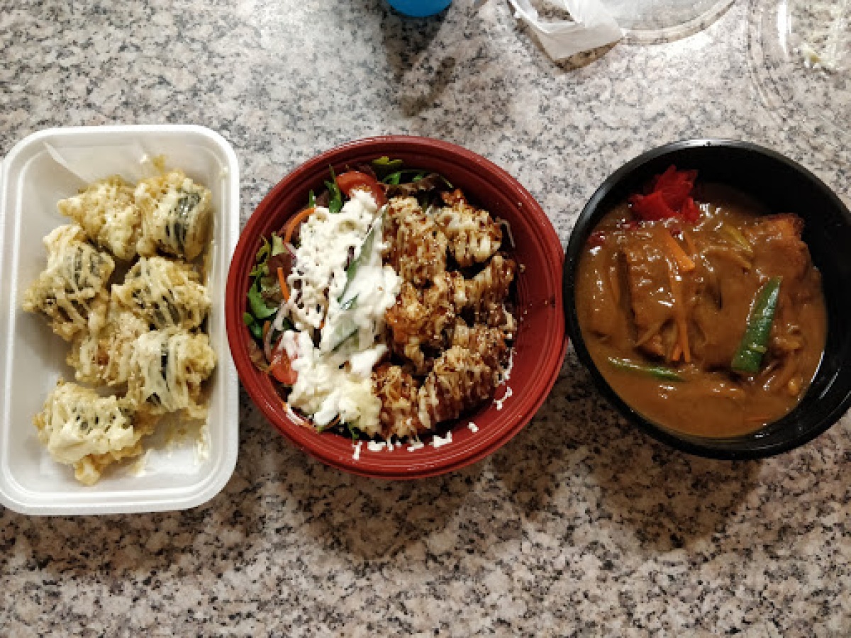 Toshi’s Kitchen and Sushi Bar
