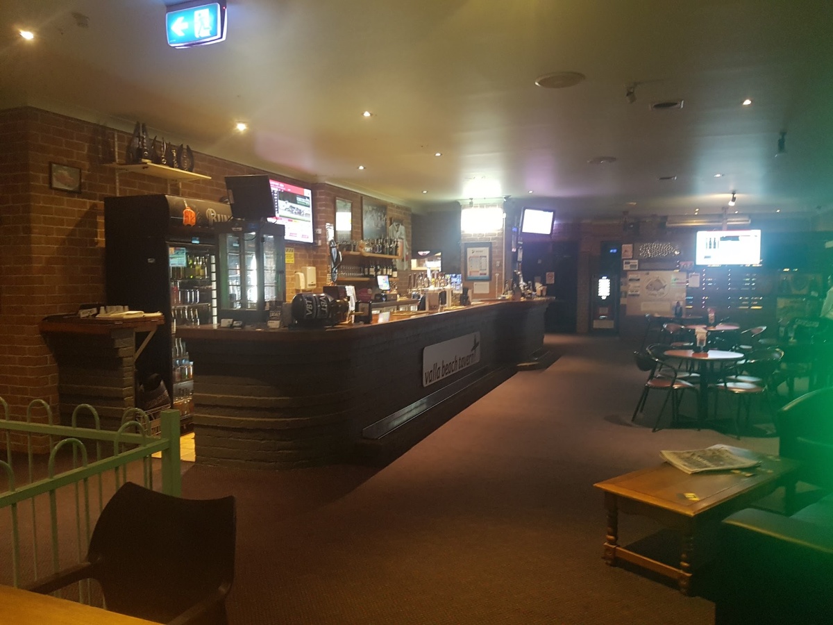 Valla Beach Tavern
