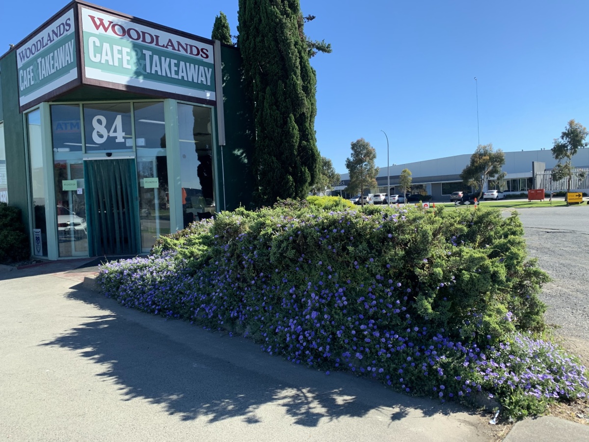 Woodlands Cafe & Takeaway