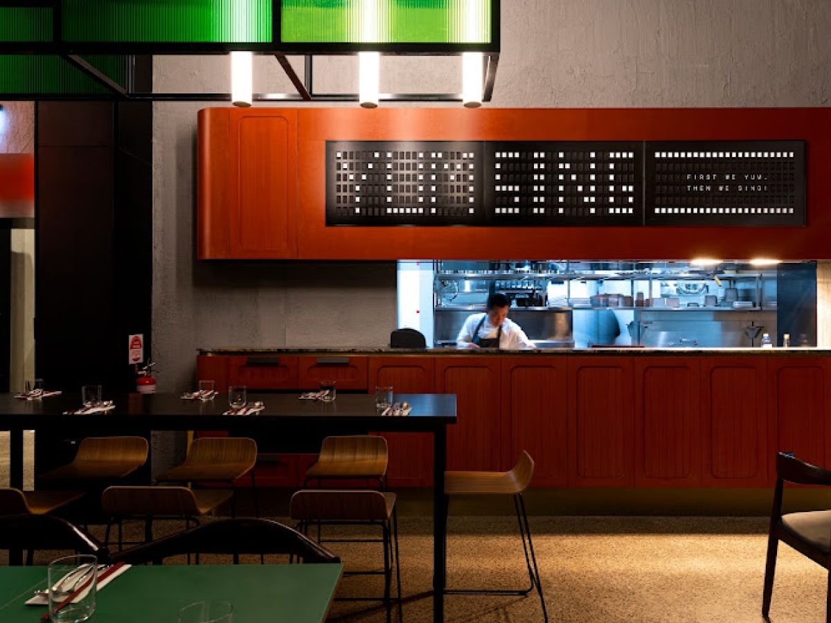 Yum Sing House Restaurant & Karaoke Bar, Melbourne