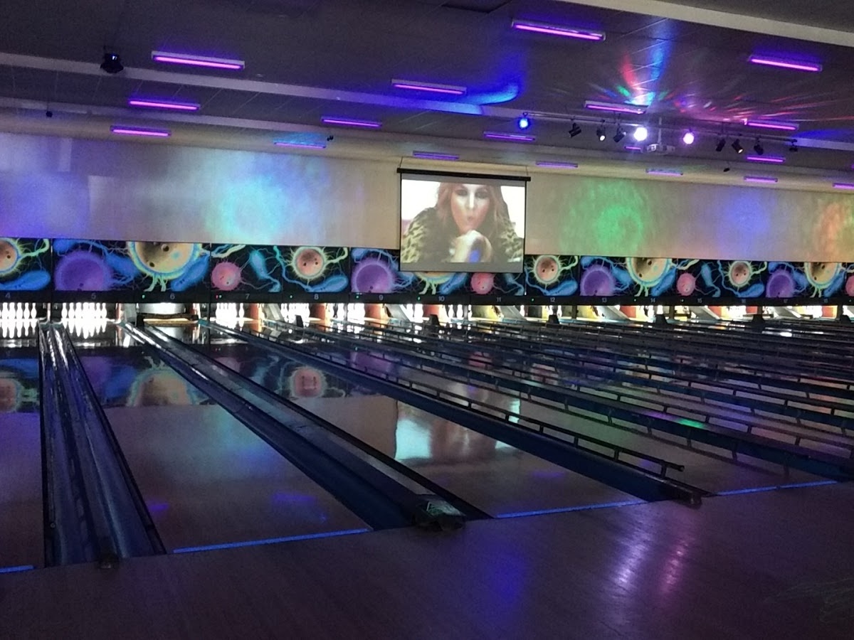 Zone Bowling Richlands – Ten Pin Bowling, Arcade, Birthday Parties