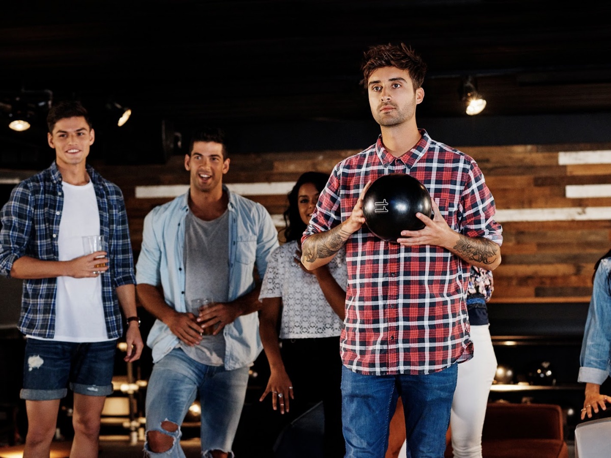 Strike Bowling Glen Waverley