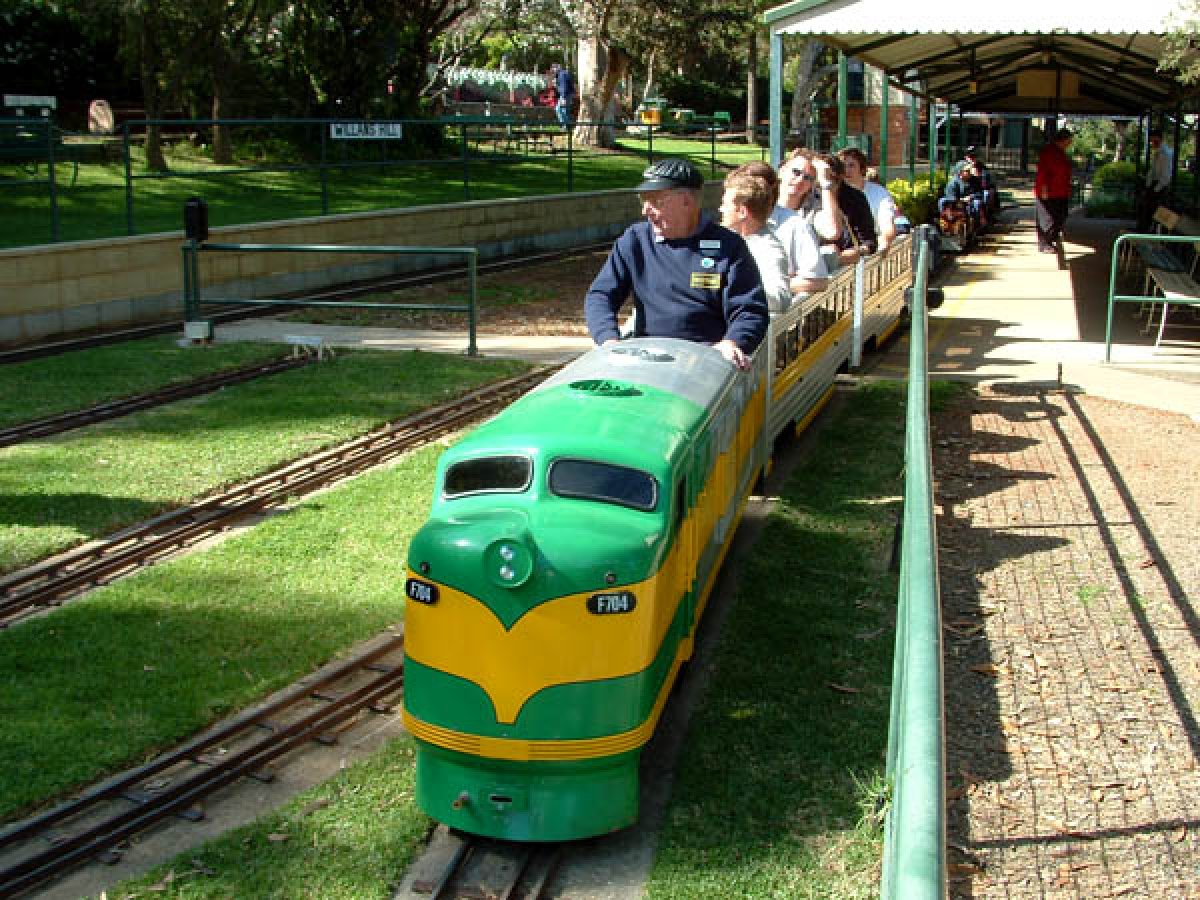 Willans Hill Miniature Railway