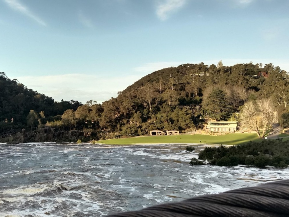 Walk Cataract Gorge