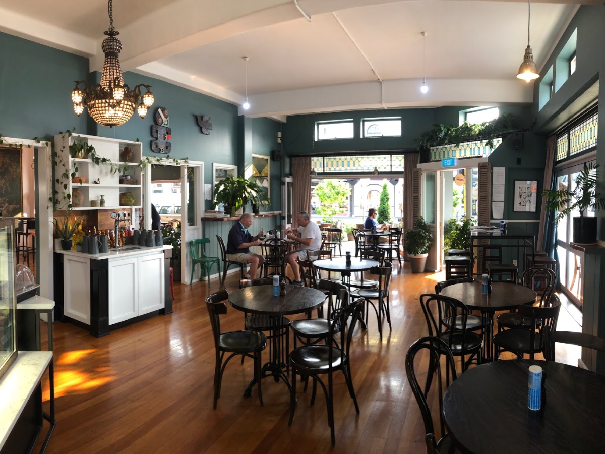 Ajuna Eatery