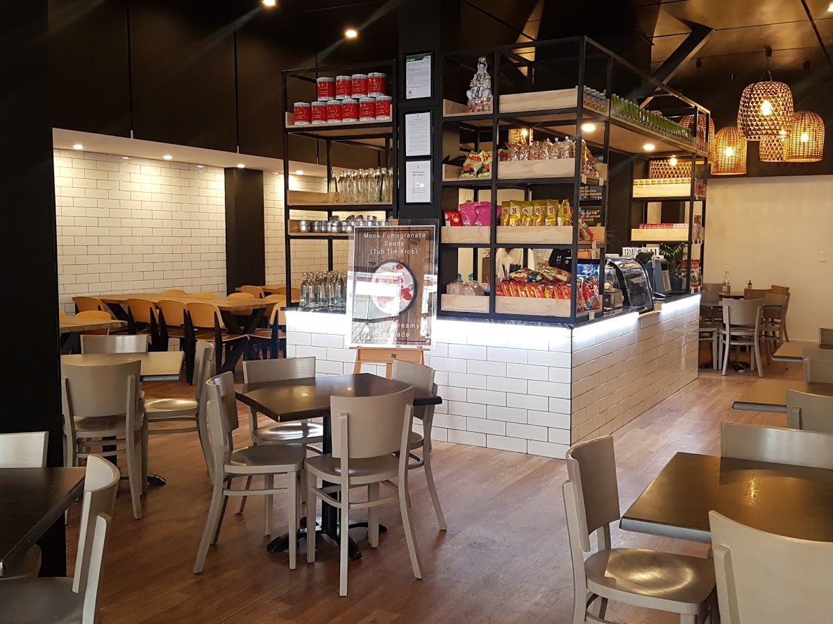 Aroy Thai Eatery – Cuba Street